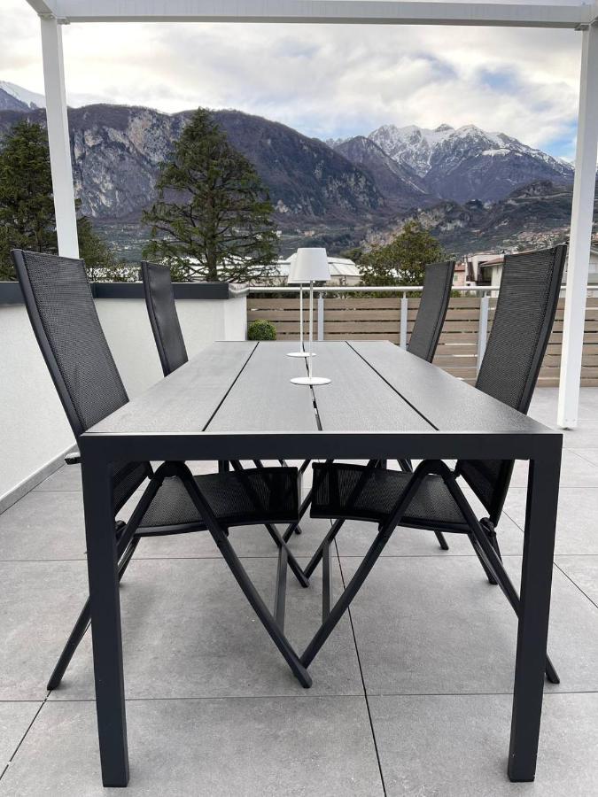 Apartament Le Terrazze Living Riva Zewnętrze zdjęcie