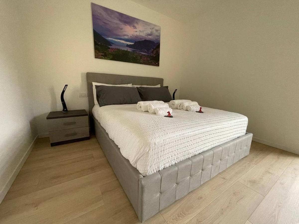 Apartament Le Terrazze Living Riva Zewnętrze zdjęcie